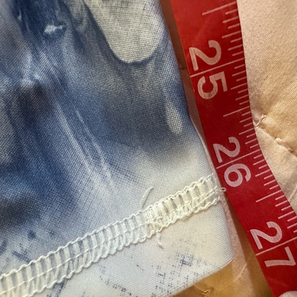 LOT of 2 - LULULEMON top sz 4 and 2 Bird leggings sz S - Picture 12 of 12